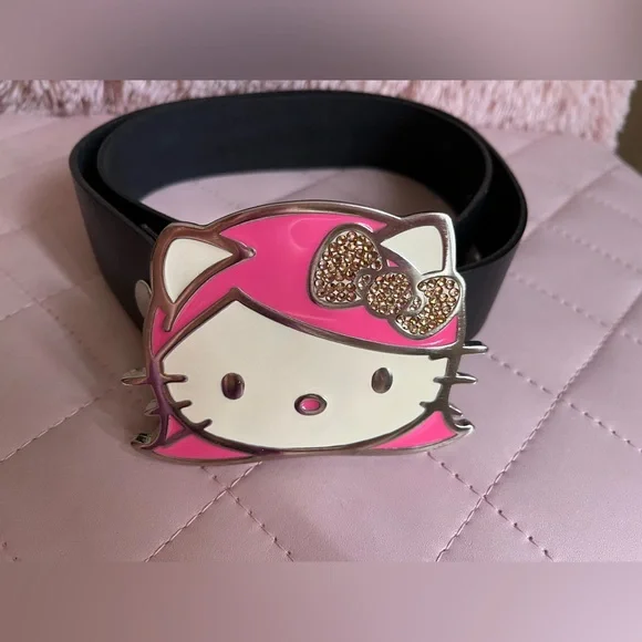 Tarina Tarantino Hello Kitty Pink Head Collection Belt Buckle-Rare!! Tarina Tarantino | Accessories | Vintage Tarina Tarantino  main image 2